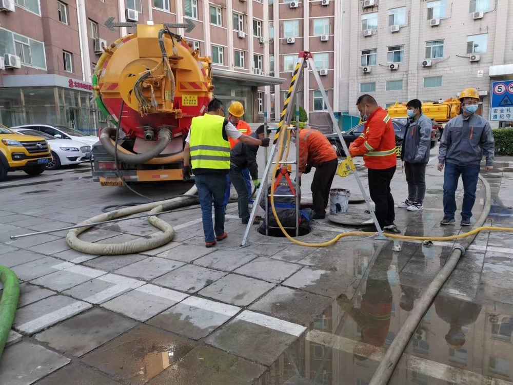 化粪池清理