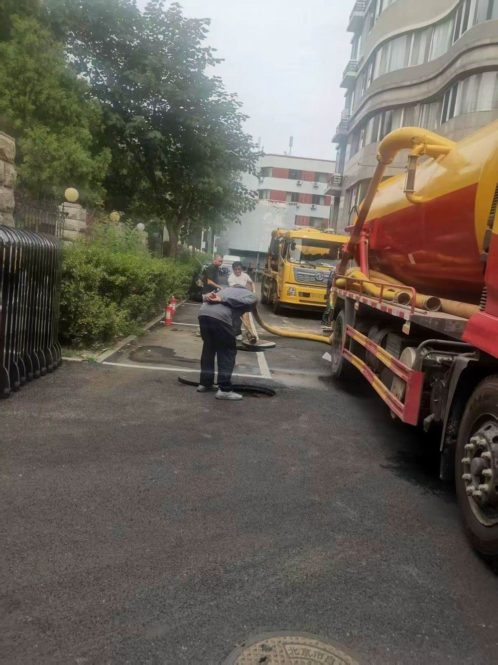 清理化粪池